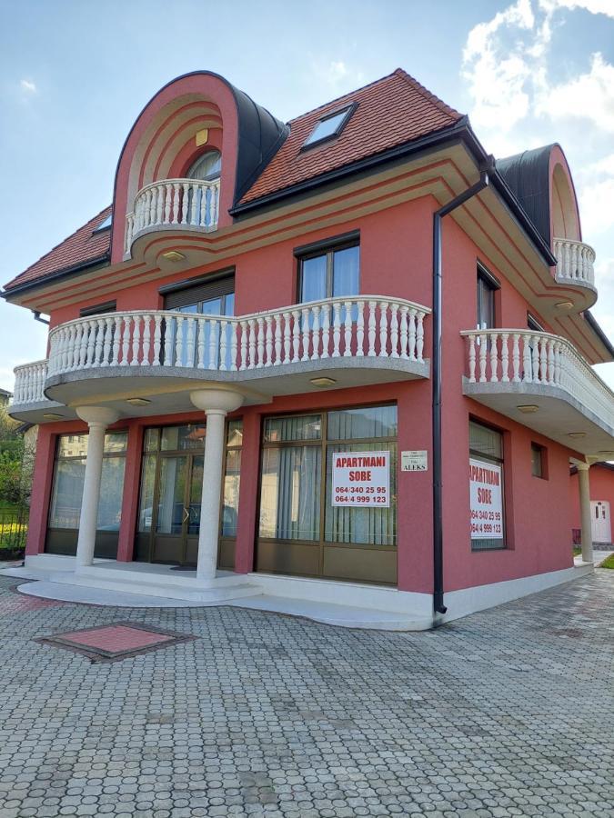 Готель Aleks Sobe Баня-Ковиляча Екстер'єр фото